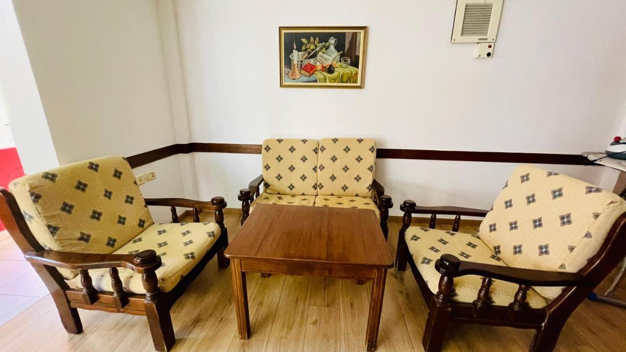 Hotel Drinos Τίρανα Εξωτερικό φωτογραφία