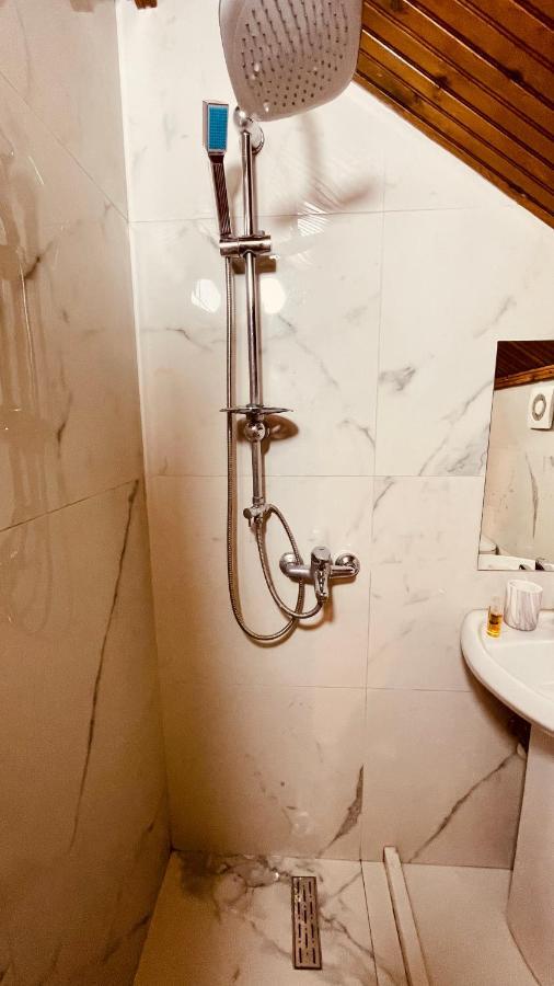 Hotel Drinos Τίρανα Εξωτερικό φωτογραφία