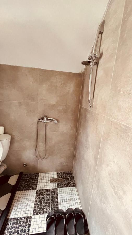 Hotel Drinos Τίρανα Εξωτερικό φωτογραφία